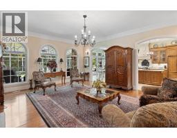 385 BEL AIR CIRCLE - 19