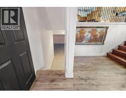 4525 GRAND MARAIS ROAD East - 34