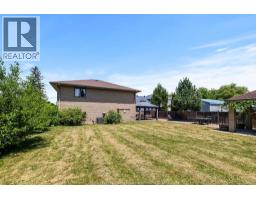 4525 GRAND MARAIS ROAD East - 43