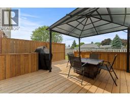 324 FRYER STREET - 20