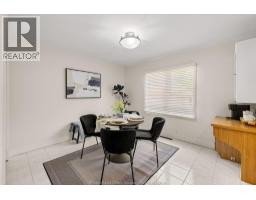 2594 BUCKINGHAM - 17