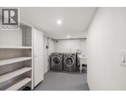 2594 BUCKINGHAM - 29