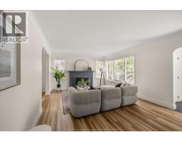 2594 BUCKINGHAM - 8