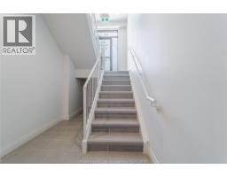 233 Watson AVENUE UnitNo. 101 - 27