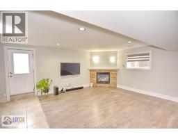 4579 PERIWINKLE CRESCENT - 35