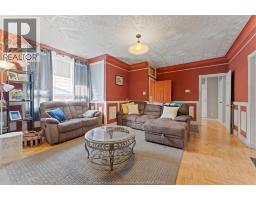 759 GLENGARRY AVENUE - 16