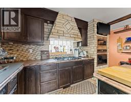 759 GLENGARRY AVENUE - 28