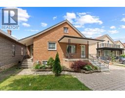 759 GLENGARRY AVENUE - 3