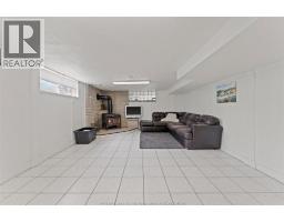 759 GLENGARRY AVENUE - 33