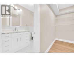3371 BYNG ROAD - 28