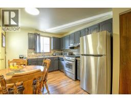 1651 COURTLAND - 14
