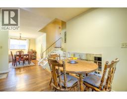 1651 COURTLAND - 15