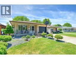 1651 COURTLAND - 2