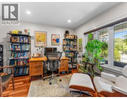 427 EAST RUSCOM RIVER - 14