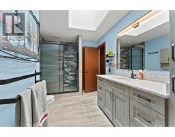 435 FIELDS AVENUE - 21
