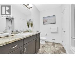 595 DONLON STREET - 25