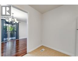 8275 Little River - 14