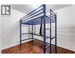 8275 Little River - 21