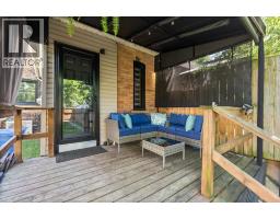 887 MONMOUTH - 19