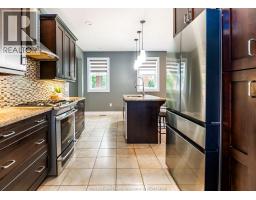 1235 Maple - 18