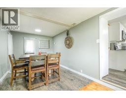 137 BEVERLY BOULEVARD - 14