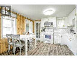 137 BEVERLY BOULEVARD - 16
