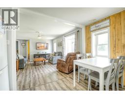 137 BEVERLY BOULEVARD - 19