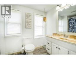 137 BEVERLY BOULEVARD - 26