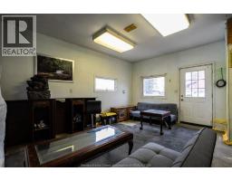 672 Talbot ROAD - 36