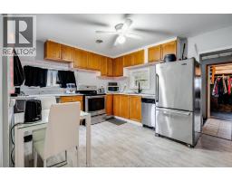 672 Talbot ROAD - 8