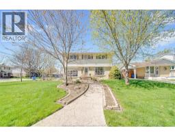391 BETTY DRIVE - 1