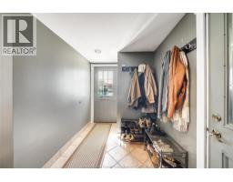 391 BETTY DRIVE - 20