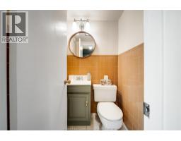 391 BETTY DRIVE - 22
