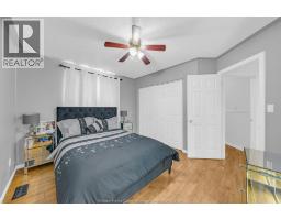 1541 FOSTER - 22