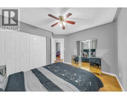 1541 FOSTER - 23