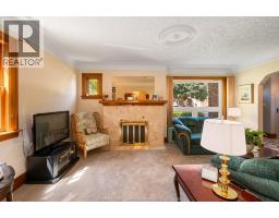 2226 Gladstone AVENUE - 16