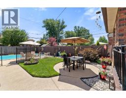 2226 Gladstone AVENUE - 43