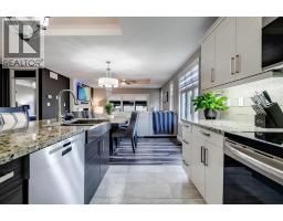 1 Woodland STREET - 10