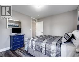 1 Woodland STREET - 27