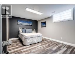 1 Woodland STREET - 36