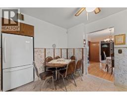 1663 ELSMERE - 12