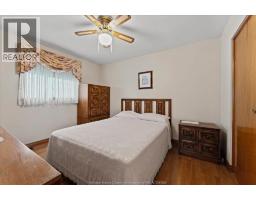1663 ELSMERE - 16
