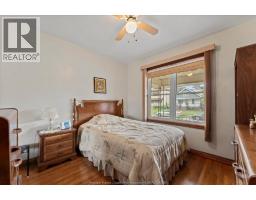 1663 ELSMERE - 17