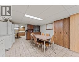1663 ELSMERE - 25