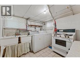 1663 ELSMERE - 26