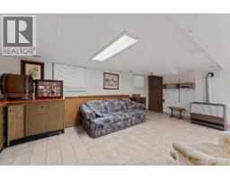 1663 ELSMERE - 29