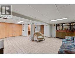 1663 ELSMERE - 30