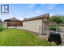 1663 ELSMERE - 36