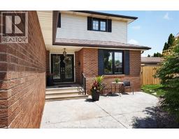 657 DRESDEN PLACE - 3