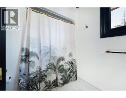 657 DRESDEN PLACE - 35